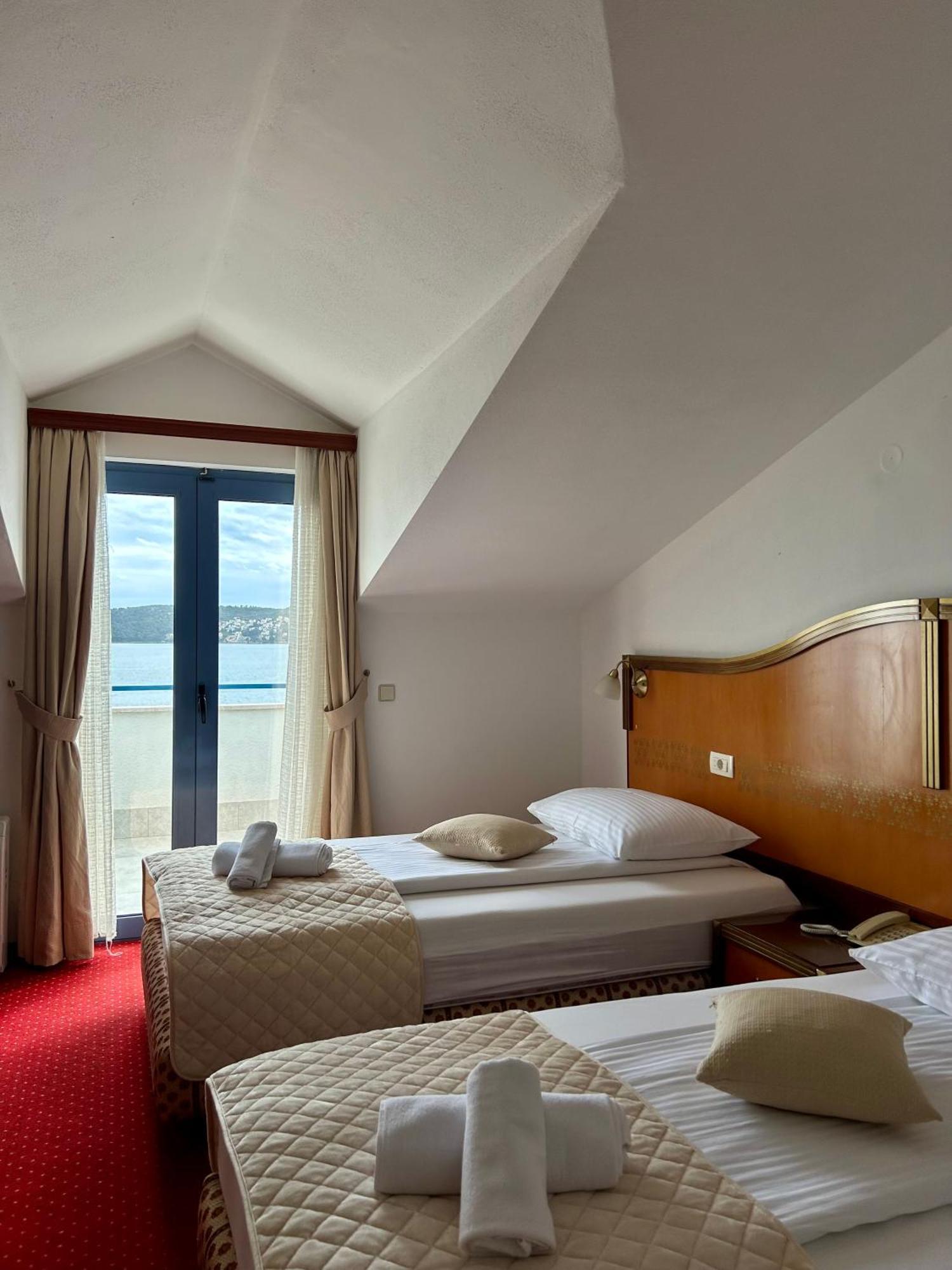 Hotel Bavaria Trogir Donji Seget Εξωτερικό φωτογραφία