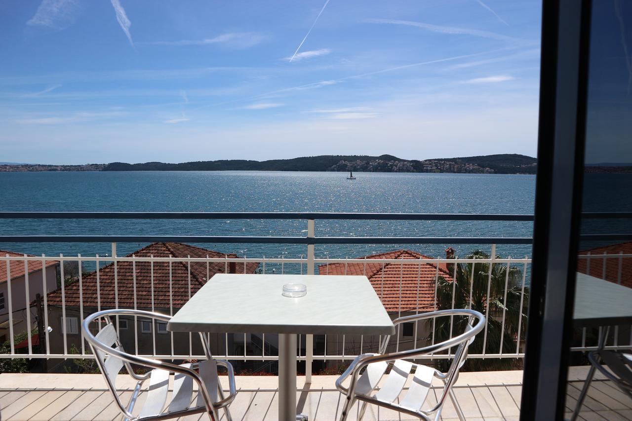 Hotel Bavaria Trogir Donji Seget Εξωτερικό φωτογραφία